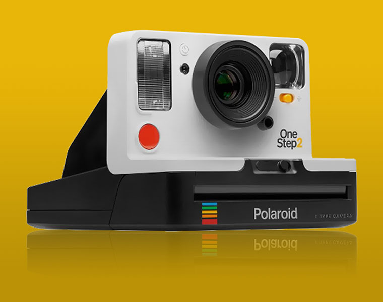 Polaroid goes retro brings Polaroid Originals OneStep 2