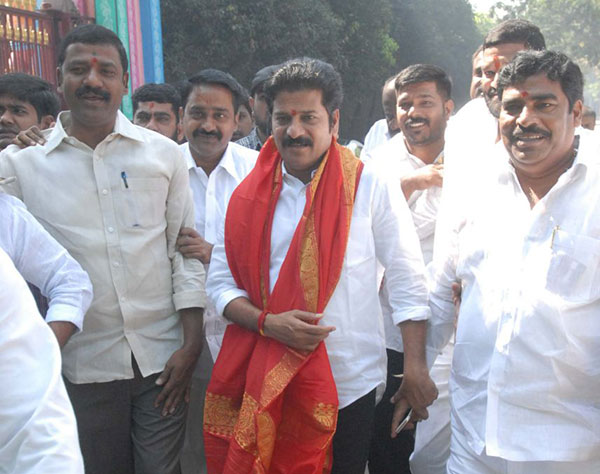 Revanth triggers reverse osmosis in Telangana politics