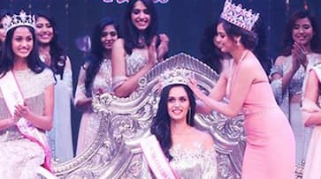 MANUSHI CHILLAR SOON WILL START HER CAREER IN BOLLYWOOD INDUSTRY