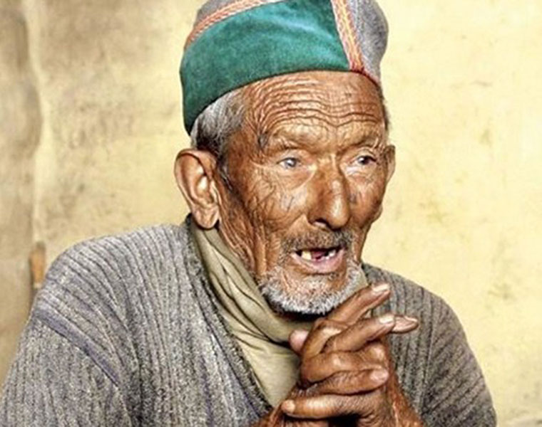 independent indias first voter shyam saran negi dies at 106 after casting his last vote on nov 2nd