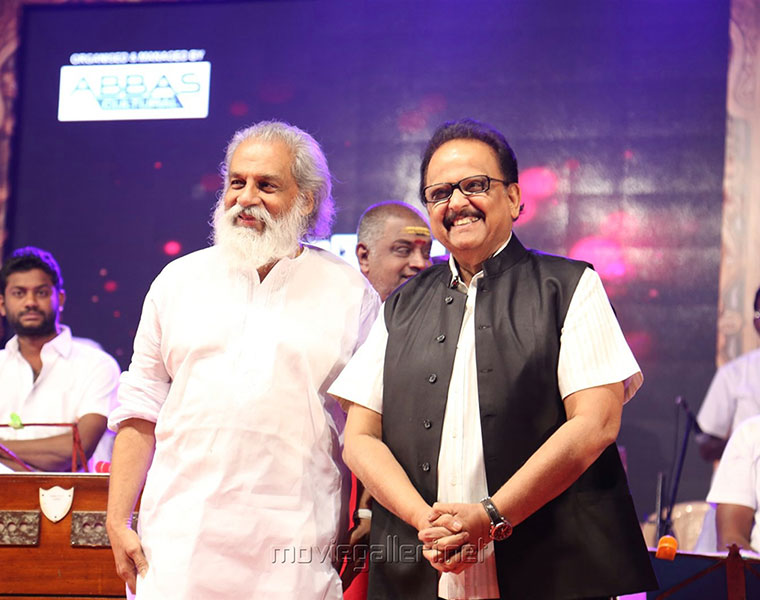 KJ yesudasand S P  Balasubrahmanyam sing together after 25 years