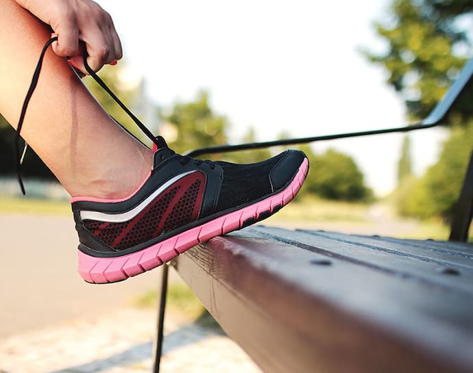 3 easy-to-do exercises at your desk