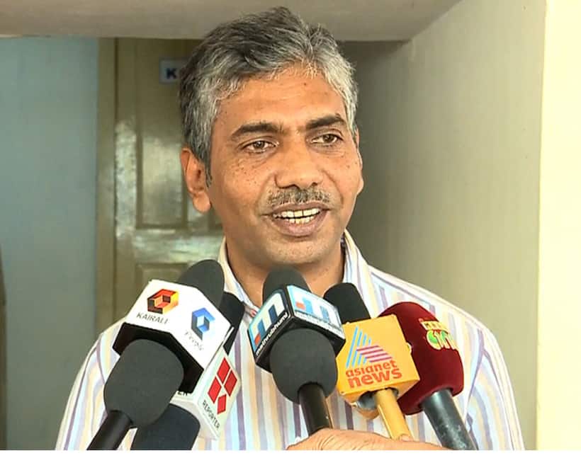 'Hunted' by top Babus, Kerala Vigilance Chief seeks whistle blower cover