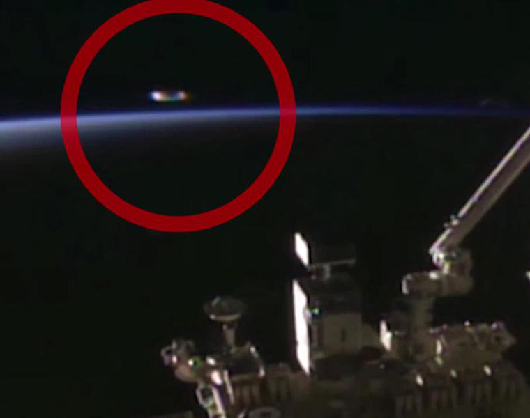 NASA Cuts live feed from ISS just after Another Appearance of UFO