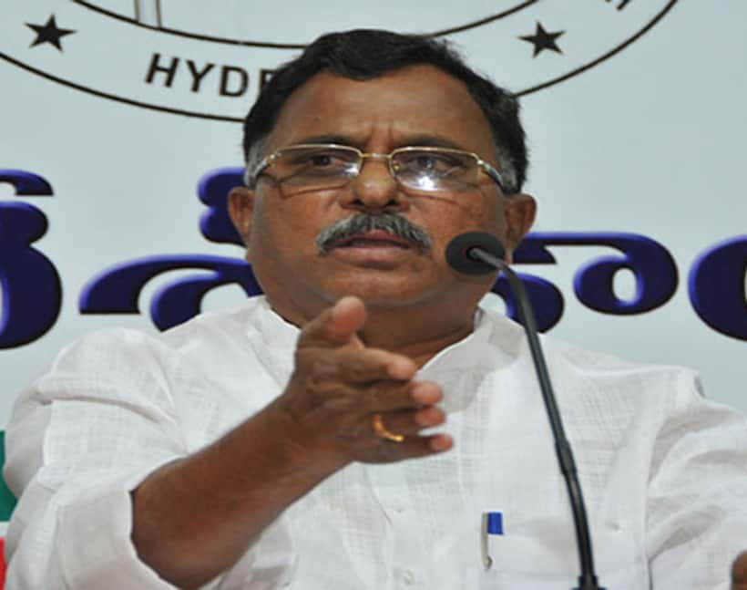  నాగర్ కర్నూల్ ఎంపీ టిక్కెట్టు:మల్లు రవి, సంపత్ మధ్య పోటా పోటీ...