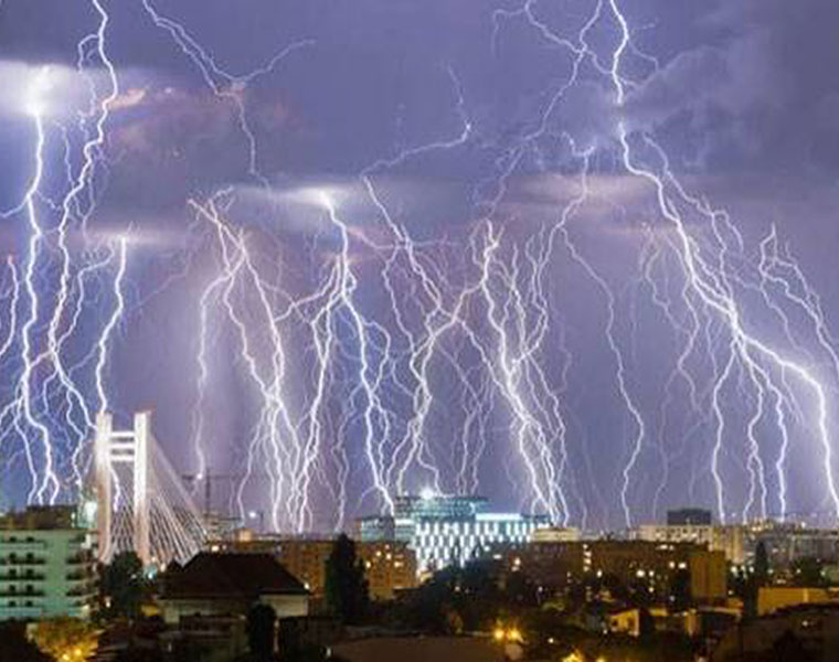 lightning in Bucharest Romania pic