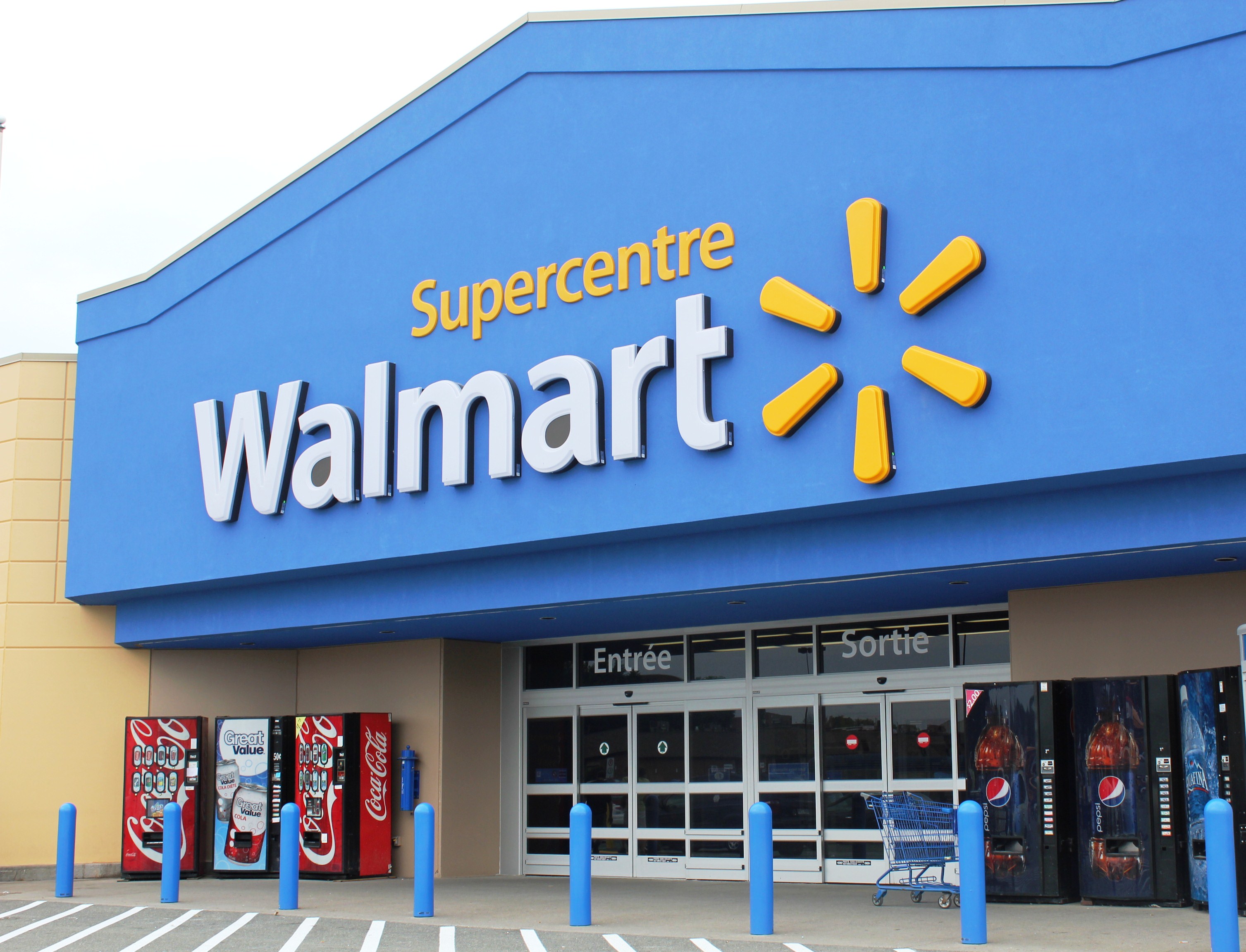 Walmart Layoffs: Now retrenchment in Walmart as well, the company asked hundreds of workers to find new jobs in 90 days-sak