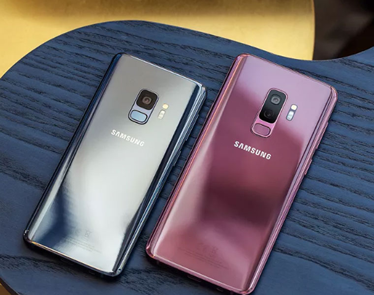 Four years later, Samsung is still updating the Galaxy S9 flagships.