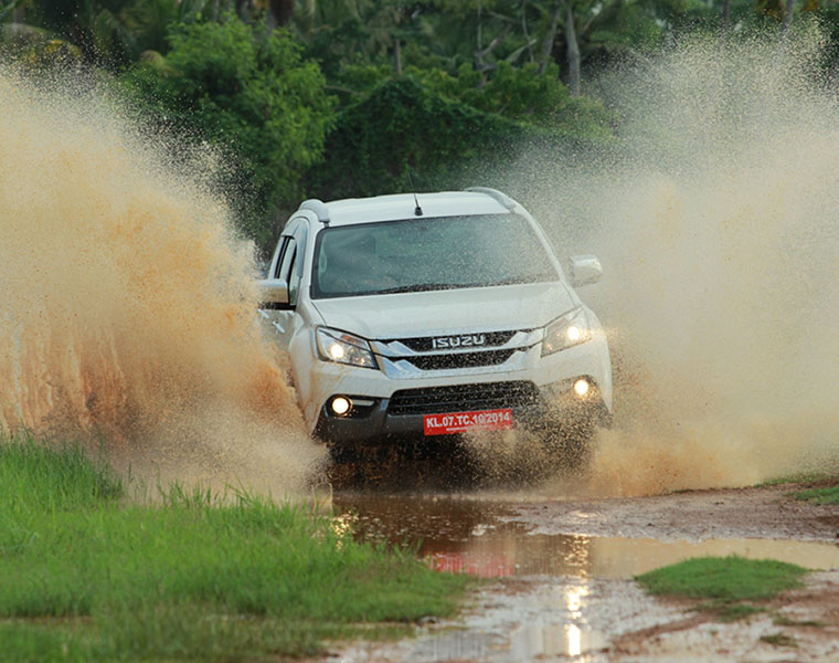 New Isuzu MU-X SUV Launched in India a