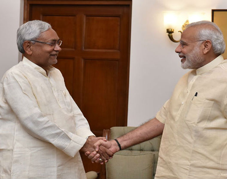 nitish joined hands with bjp before resigning as chief minister