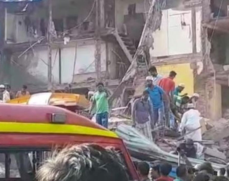 mumbai 5 storey building collapse