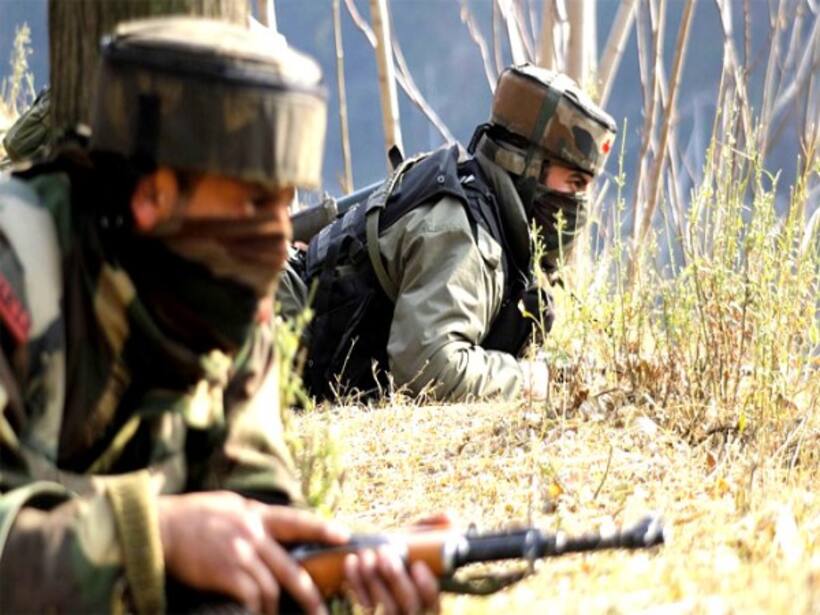 तंगधार सेक्टर में घुसपैठ की  कोशिश नाकाम, पांच आतंकी ढेर, जवान शहीद