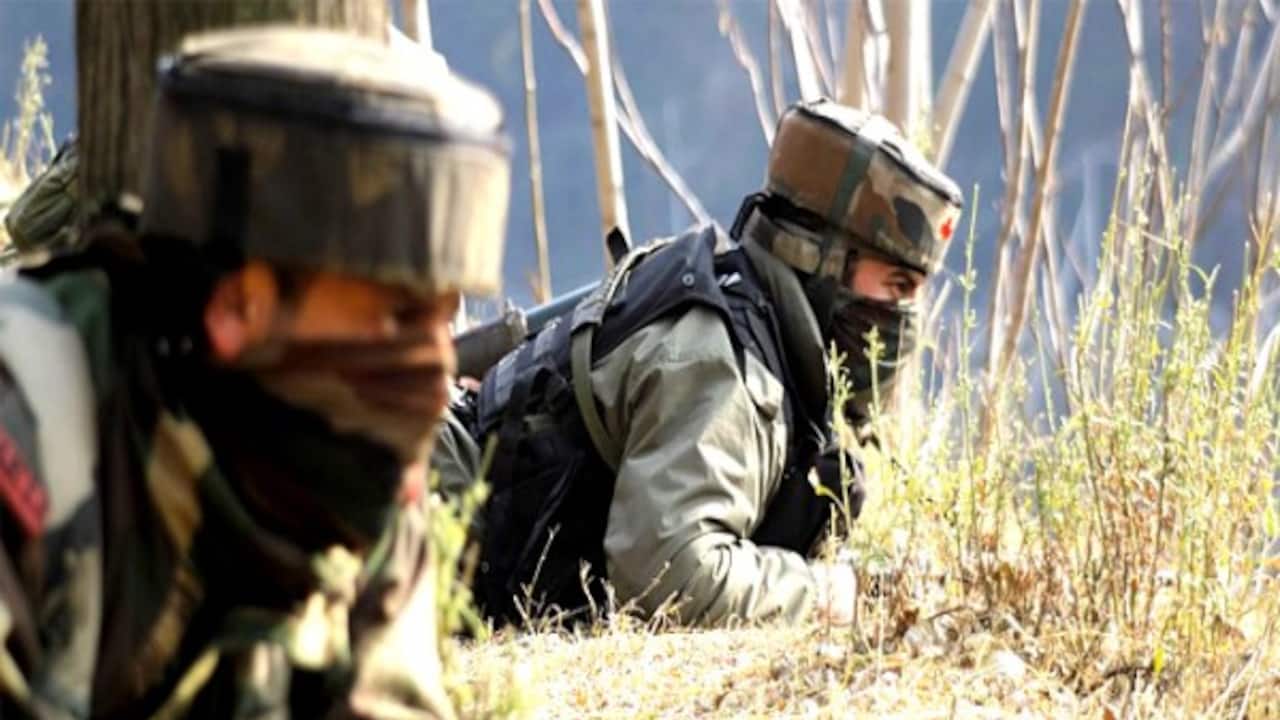 तंगधार सेक्टर में घुसपैठ की  कोशिश नाकाम, पांच आतंकी ढेर, जवान शहीद