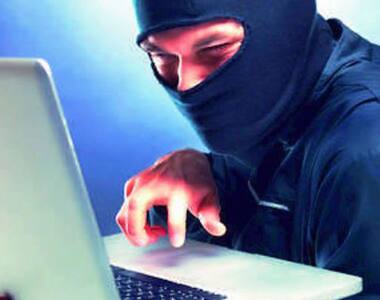 Hacker Attacks: మీరు క్రోమ్ వాడుతున్నారా? హ్యాకర్లు దాడి చేసే ఛాన్స్ ఉంది. ఈ సేఫ్టీ టిప్స్ పాటించండి