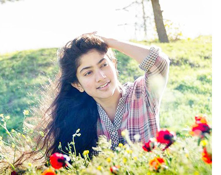 Premam's Sai Pallavi wants to become a doctor