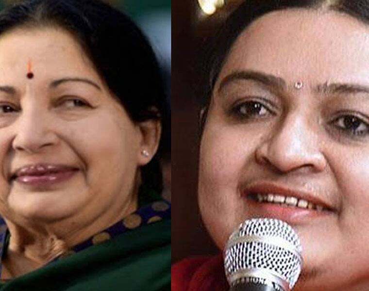 J Deepa has accused Sasikala of tarnishing Jayalalithaa name