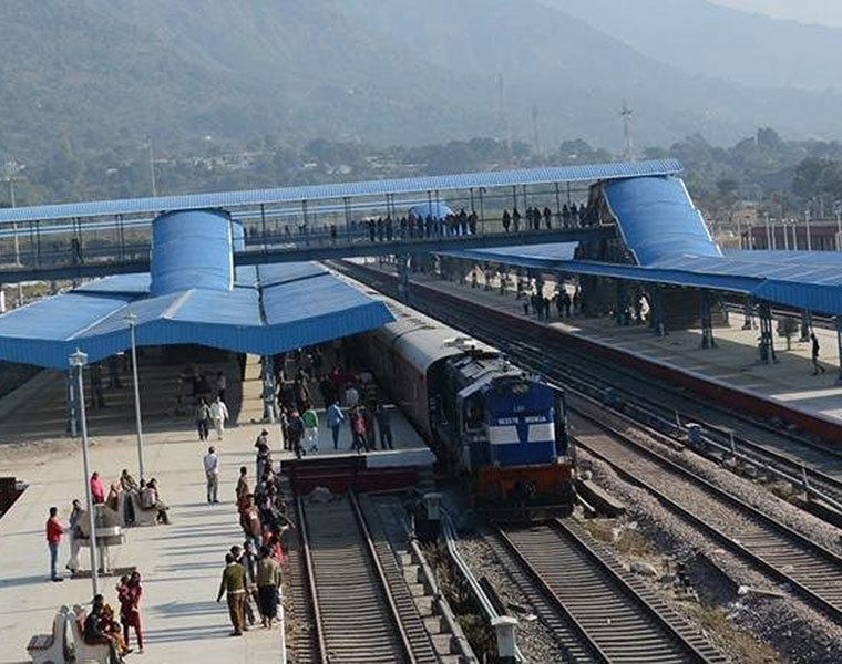 Indian railway signed agreement with isro