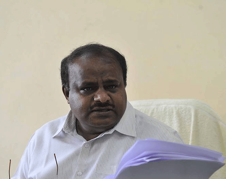 Kumaraswamy instructs to cut down unnecessary expenditure