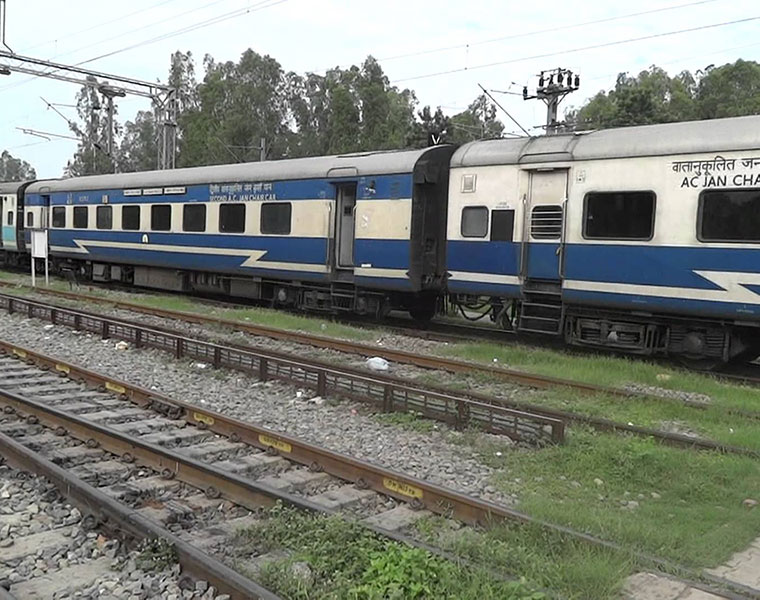 Bengaluru Shivamogga Janshatabdi Train to have stop At Tarikere