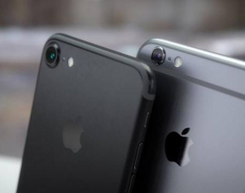 Apple to launch red coloured iPhone in 2017