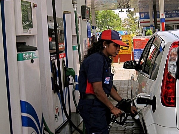 Petrol and Diesel Price Drops As Crude Oil Price Down In International Market