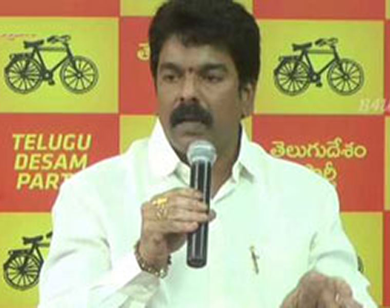 tdp leader  bonda uma fires on ysrcp  governmet