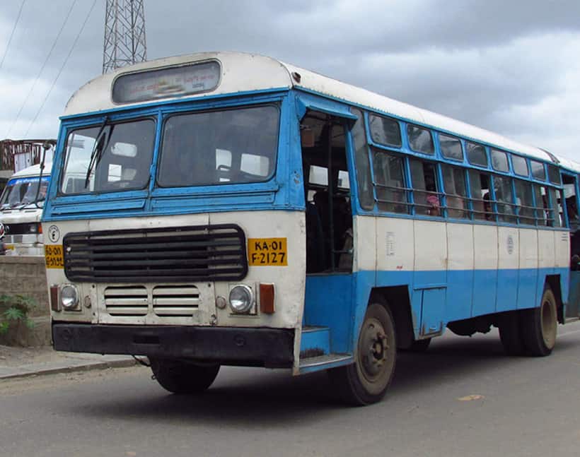 Rs 3,000 fine for BMTC, KSRTC drivers for talking on mobile while driving
