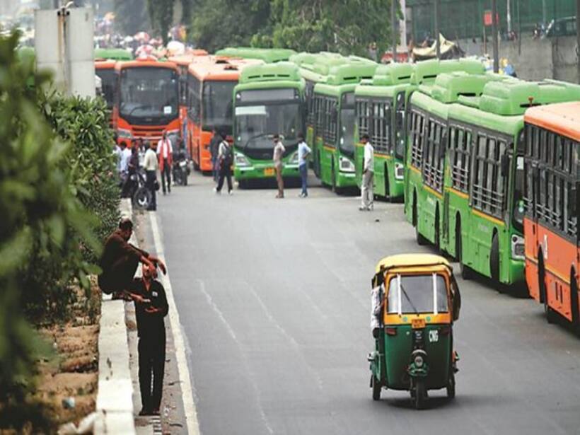 Follow lane rule or face punishment with fine upto Rs 10000: Delhi govt to buses, heavy vehicle drivers