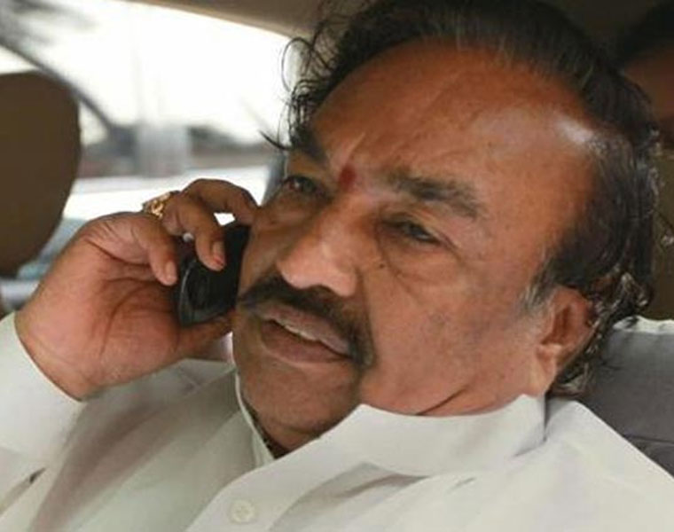 Eshwarappa Upset Over RSS Response to His New Outfit