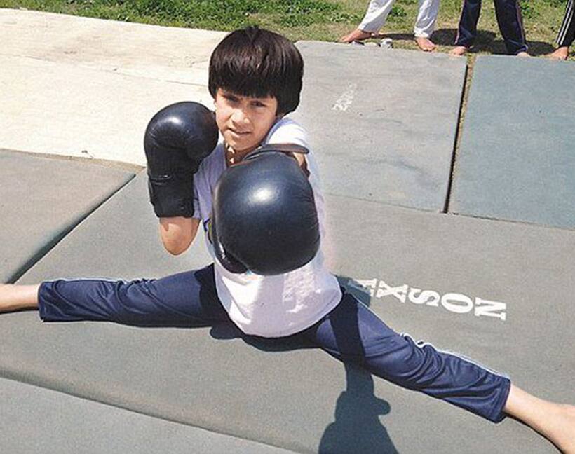 WATCH OUT! This cute 8 year old Kashmiri girl can knock you out