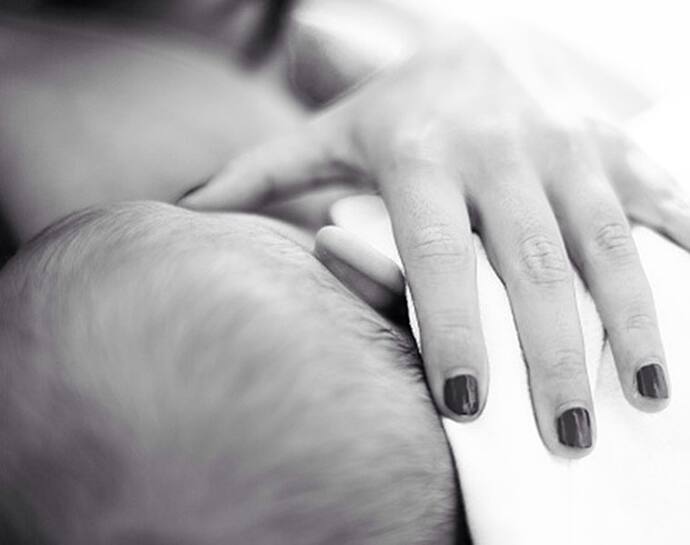 breast feeding mother