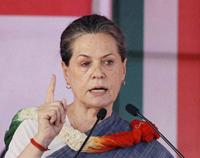 When Sonia Gandhi took a jibe at RSS in the presence of PM Narendra Modi