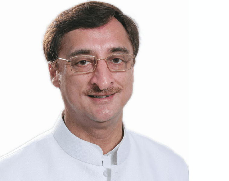 Congress MP Vivek Tankha faces ire Youth Congress appear Thomas Chandy