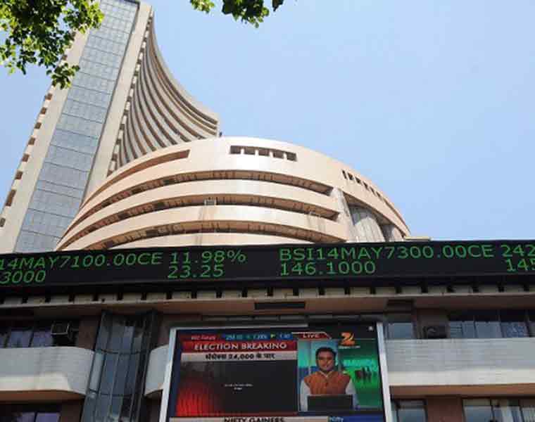 Market Today LIVE Updates: Sensex, Nifty pare morning gains, turn flat; Metal stocks decline