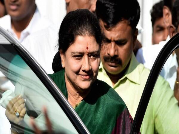 sasikala meet natarajan in hospital vedio