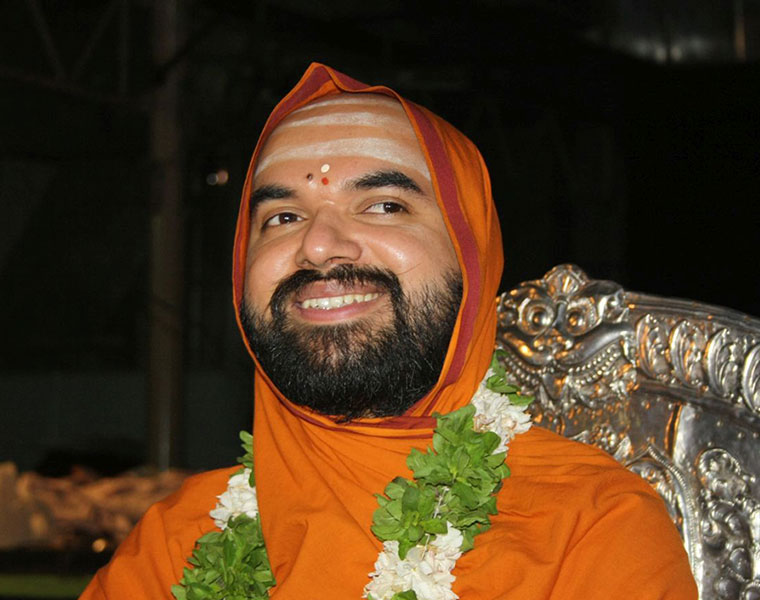 Mutt is needed for youths future Says Raghaveshwara Bharati Swamiji gvd