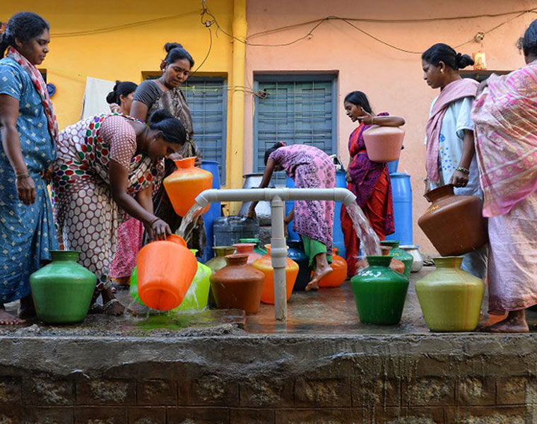 Bengaluru Water Crisis: 15 Lakh IT Employees Demand Work From Home Rya