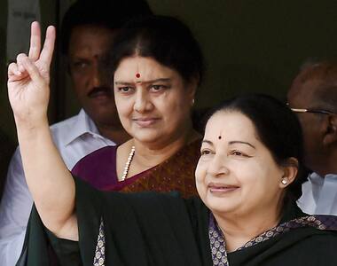 All you need to know about Sasikala, Jayalalithaa love-hate relationship