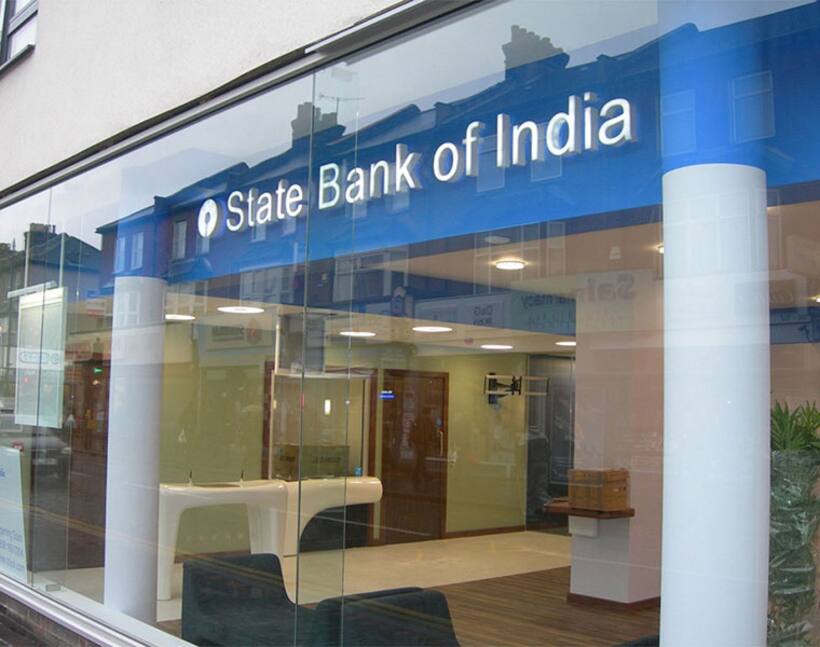 SBI to charge for not maintaining minimum balance from April 1
