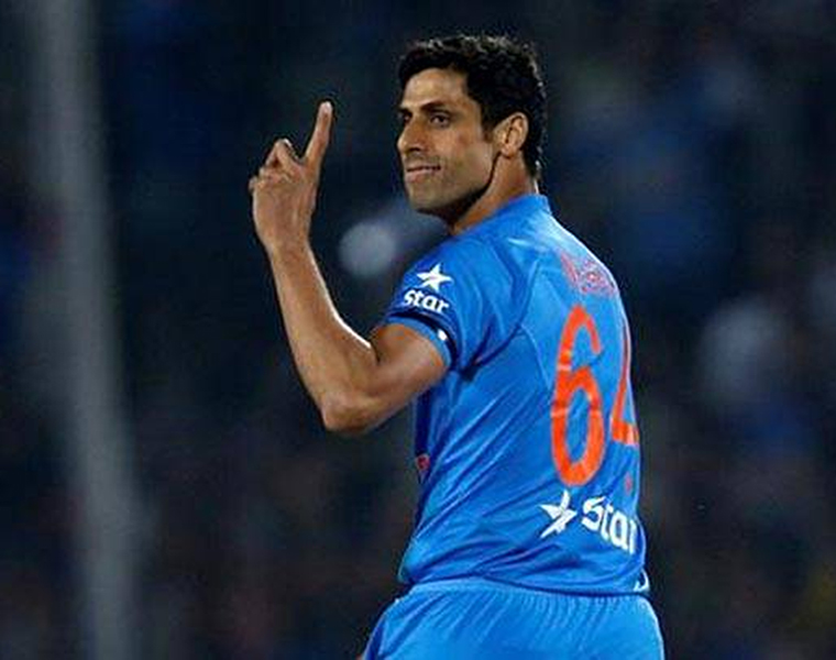 Ashish Nehra on Navdeep Saini's bowling