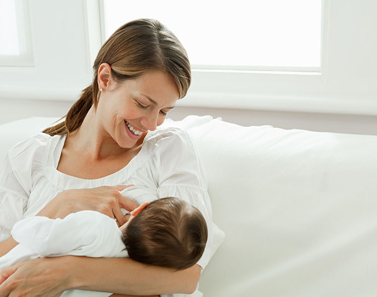 What to Eat While Breastfeeding