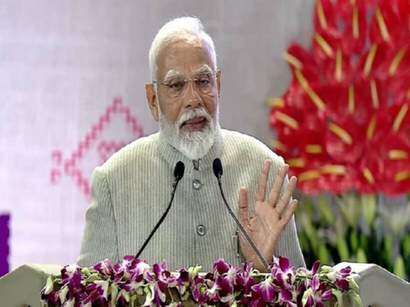 Bharat Tex 2025: PM stresses importance of authentic handlooms in tech-driven era