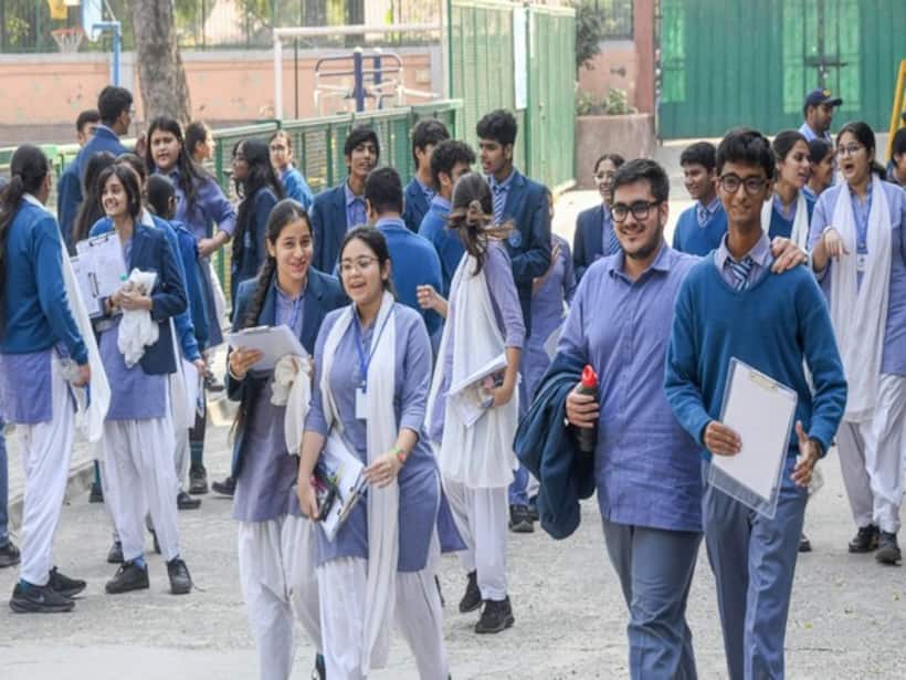 CBSE rejects 2025 exam paper leaks allegations, warns against misinformation