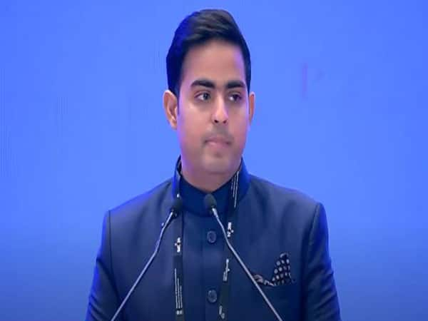 What did Akash Ambani say about working hours