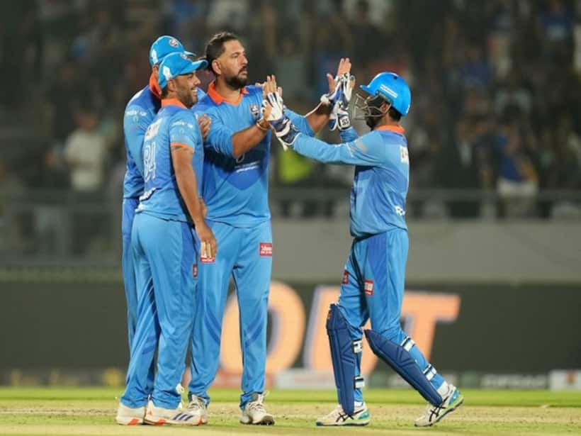 IML 2025: India Masters secure 8 wicket win over SA Masters; WATCH Tshabalala apologise for Tendulkar's wicket
