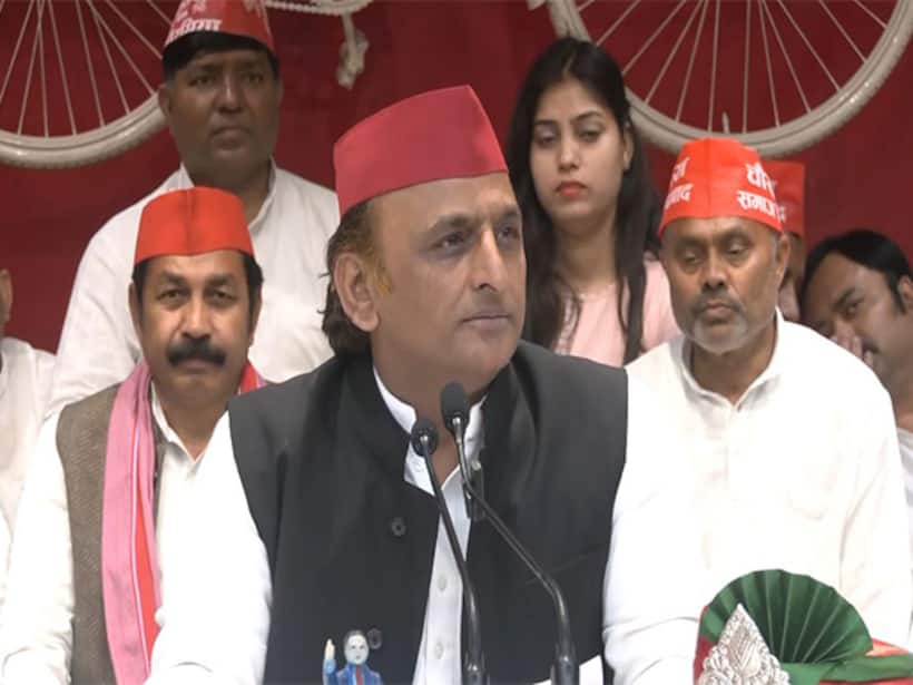Akhilesh Yadav mocks Yogi as 'Tees Maar Khan' over Holi Namaaz row, slams BJP's governance