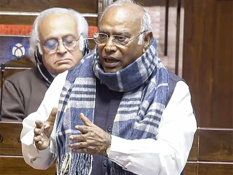 'Modi Ji only tells 'Mann Ki Baat' through long one sided podcasts': Kharge questions Centre on petrol prices