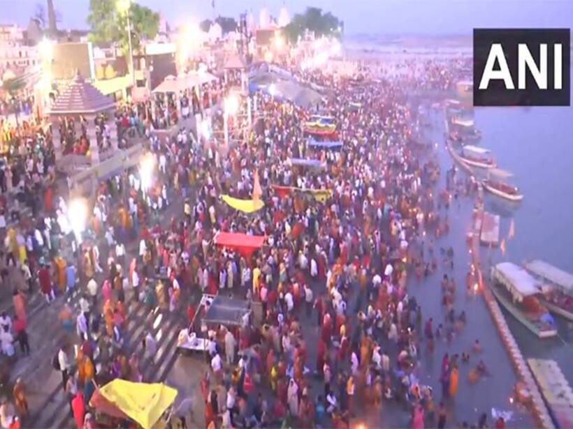 Ram Navami 2025: Devotees flock to Ayodhya, take holy dip near Ram temple