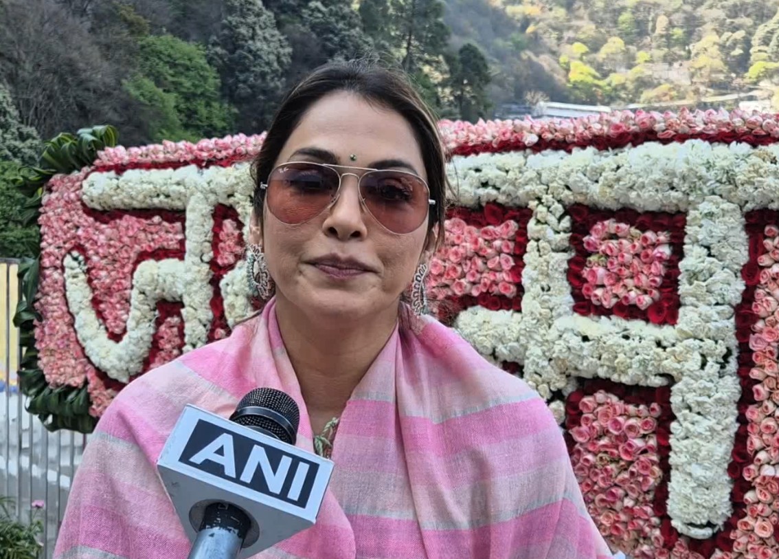 ಮಾಡರ್ನ್ ಡ್ರೆಸ್‌ನಲ್ಲಿ ಸೂರ್ಯವಂಶದ ಸೊಸೆ: ‘ನೀರೆಲ್ಲಿ ಮೇಡಂ..?’ ಎಂದ ಪಾಂಡವಪುರ ಜನ