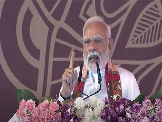 PM Modi Varanasi Development Message Kashi is Mine in telugu VNR 